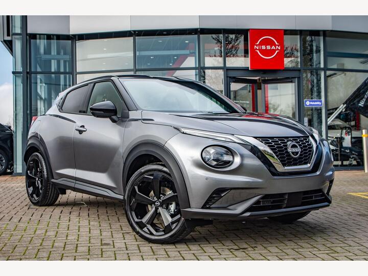Nissan JUKE 1.0 DIG-T Tekna Euro 6 (s/s) 5dr