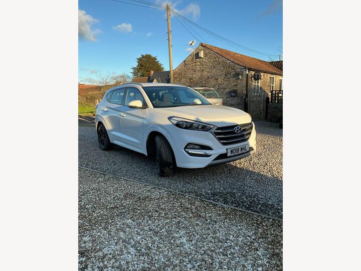 Hyundai TUCSON 1.7 CRDi Blue Drive SE Nav Euro 6 (s/s) 5dr
