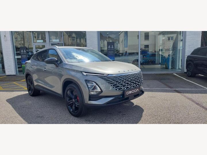 Omoda 5 1.6 TGDI Noble DCT Euro 6 (s/s) 5dr