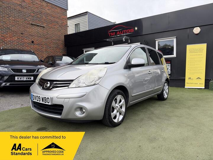Nissan Note 1.6 16V Tekna Auto Euro 4 5dr