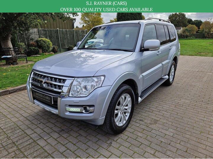 Mitsubishi Shogun 3.2 DI-DC SG3 Auto 4WD Euro 6 5dr LWB Mitsubishi Shogun 3.2 DI-DC SG3 Auto 4WD Euro 6 5dr LWB