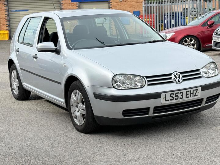 Volkswagen Golf 1.6 Match 5dr