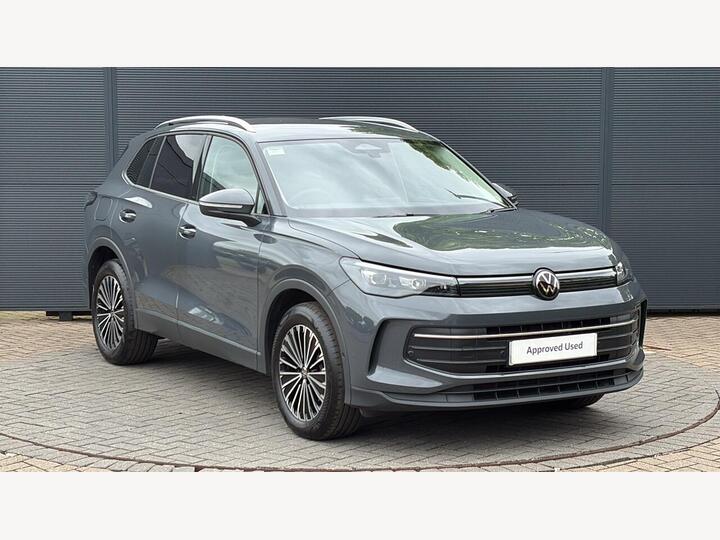 Volkswagen Tiguan 1.5 ETSI MHEV Match DSG Euro 6 (s/s) 5dr