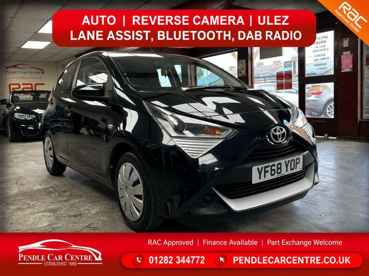 Toyota AYGO 1.0 VVT-i X-play X-shift Euro 6 5dr (Safety Sense)