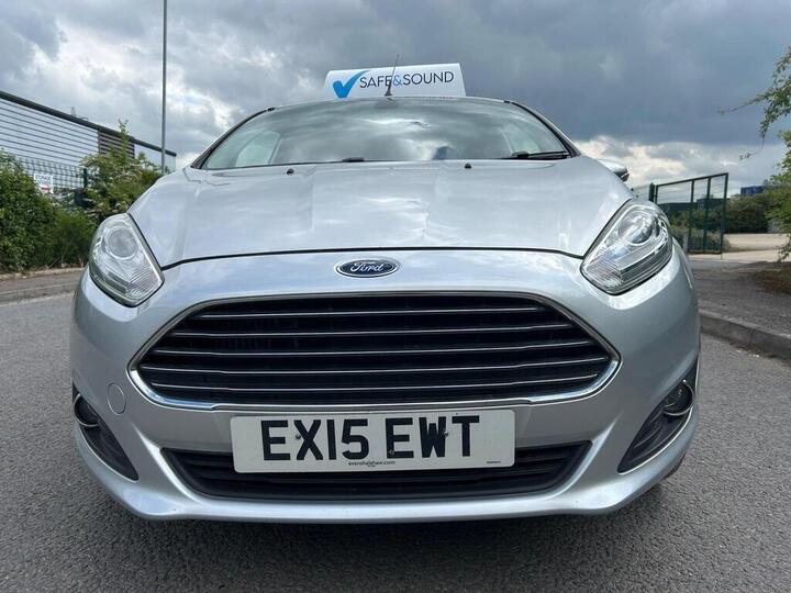 Ford Fiesta 1.0T EcoBoost Titanium Euro 6 (s/s) 5dr