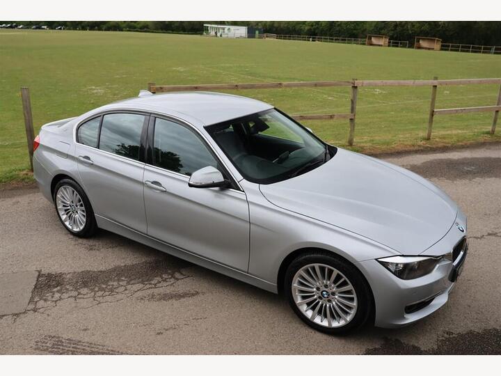 BMW 3 Series 2.0 328i Luxury Auto Euro 6 (s/s) 4dr