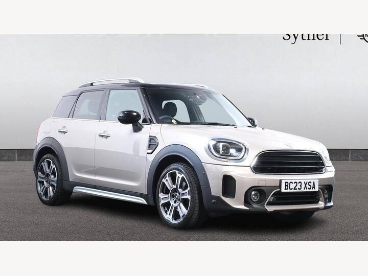 MINI Countryman 1.5 Cooper Exclusive Steptronic Euro 6 (s/s) 5dr MINI Countryman 1.5 Cooper Exclusive Steptronic Euro 6 (s/s) 5dr