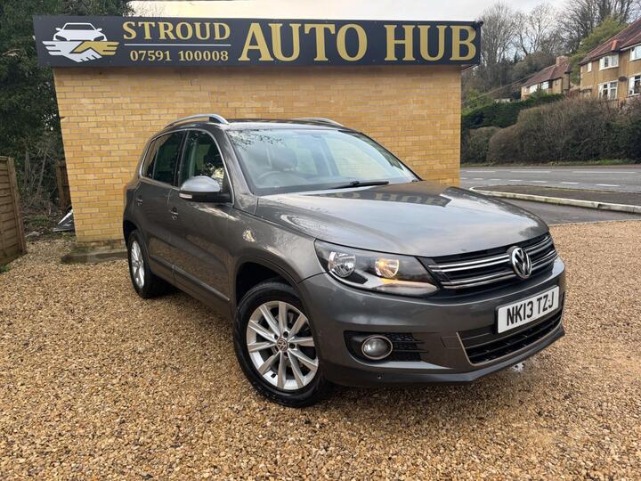 Volkswagen Tiguan 2.0 TDI BlueMotion Tech SE 2WD Euro 5 (s/s) 5dr