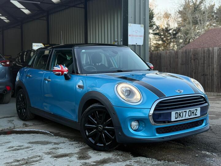 MINI Hatch 1.5 Cooper Auto Euro 6 (s/s) 5dr