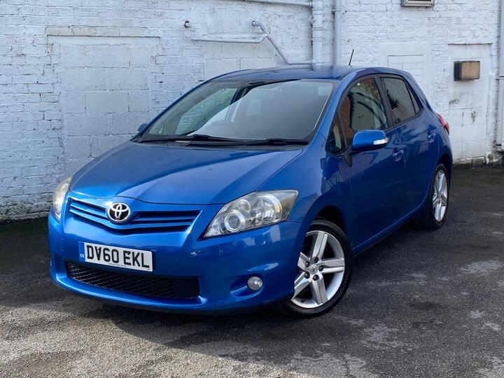Toyota Auris 1.6 V-Matic SR Euro 5 5dr Toyota Auris 1.6 V-Matic SR Euro 5 5dr