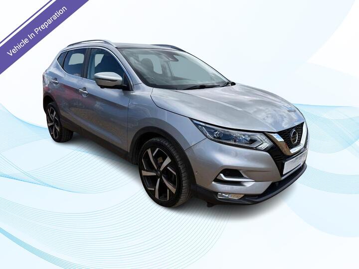 Nissan Qashqai 1.3 DIG-T Tekna Euro 6 (s/s) 5dr