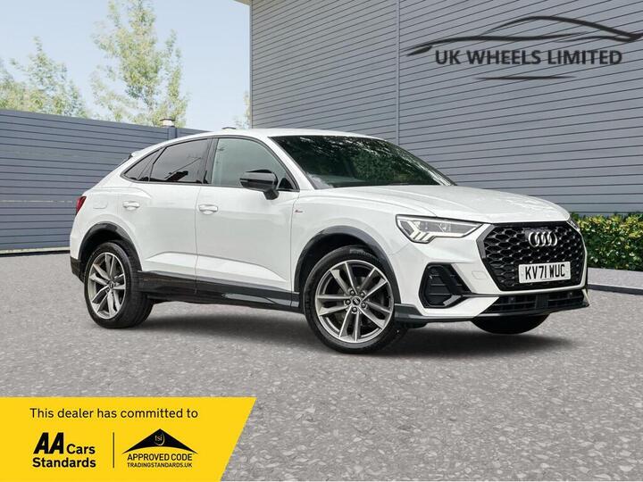 Audi Q3 1.5 TFSI CoD 35 Black Edition Sportback S Tronic Euro 6 (s/s) 5dr