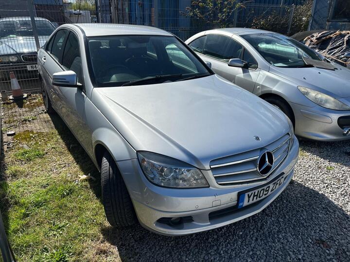 Mercedes-Benz C Class 2.1 C220 CDI SE Auto Euro 4 4dr