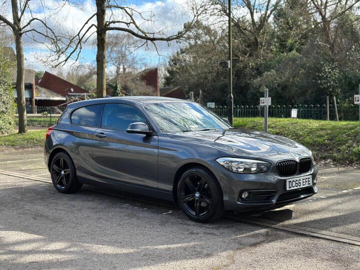 BMW 1 Series 1.5 118i Sport Euro 6 (s/s) 3dr BMW 1 Series 1.5 118i Sport Euro 6 (s/s) 3dr