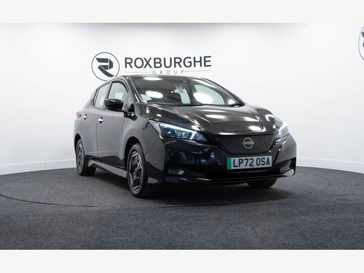 Nissan LEAF 39kWh Acenta Auto 5dr Nissan LEAF 39kWh Acenta Auto 5dr