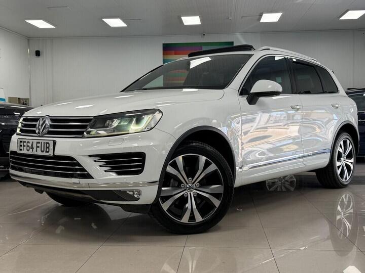 Volkswagen TOUAREG 3.0 TDI V6 BlueMotion Tech R-Line Tiptronic 4WD Euro 6 (s/s) 5dr