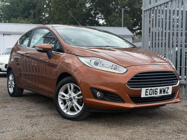 Ford Fiesta 1.25 Zetec Euro 6 3dr