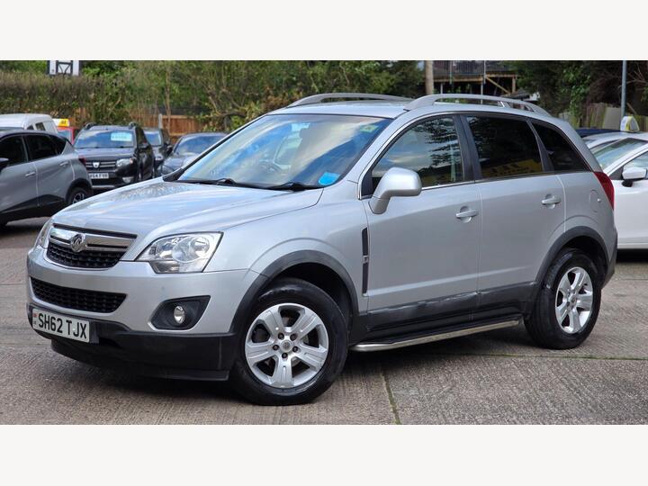 Vauxhall Antara 2.2 CDTi Exclusiv 2WD Euro 5 (s/s) 5dr