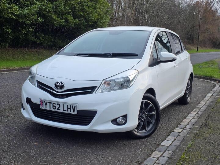 Toyota Yaris 1.0 VVT-i Edition Euro 5 5dr Toyota Yaris 1.0 VVT-i Edition Euro 5 5dr