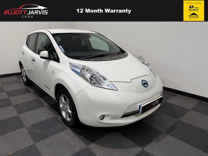 Nissan LEAF 30kWh Acenta Auto 5dr
