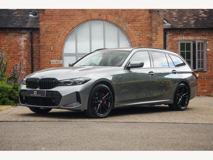 BMW 3 Series 2.0 330e 12kWh M Sport Touring Auto Euro 6 (s/s) 5dr