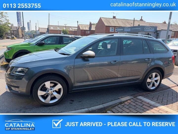 Skoda OCTAVIA 2.0 TDI Scout DSG 4WD Euro 6 (s/s) 5dr