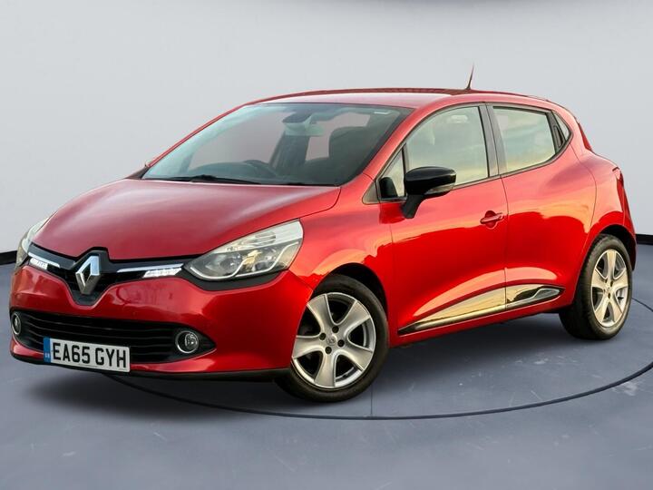 Renault Clio 0.9 TCe Dynamique Nav Euro 6 (s/s) 5dr Renault Clio 0.9 TCe Dynamique Nav Euro 6 (s/s) 5dr