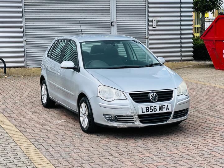 Volkswagen Polo 1.4 S 5dr