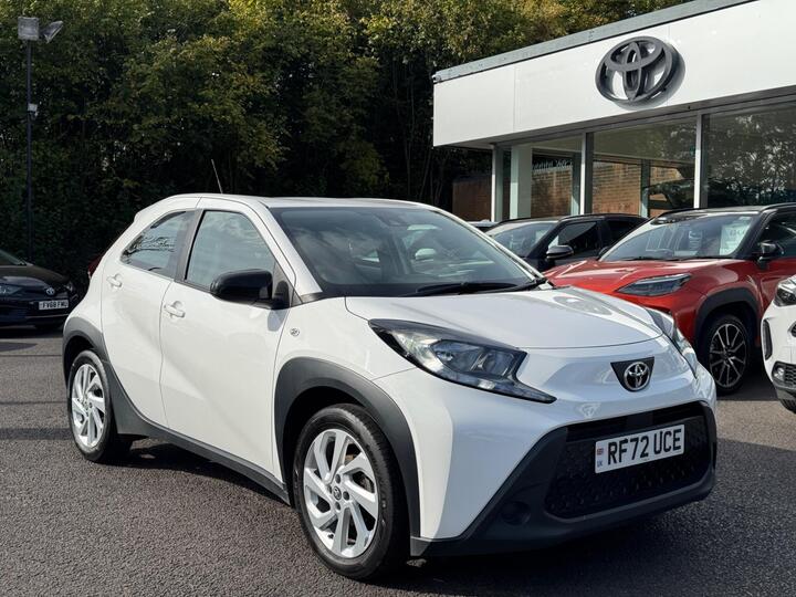 Toyota Aygo X 1.0 VVT-i Pure Euro 6 (s/s) 5dr