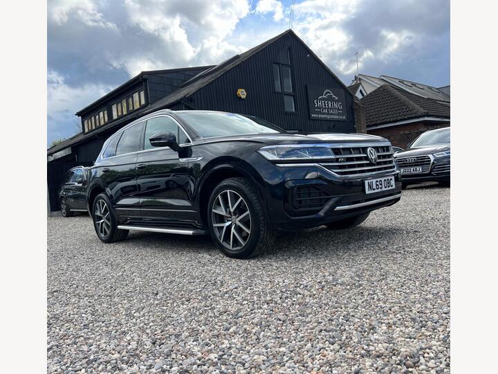 Volkswagen Touareg 3.0 TDI V6 R-Line Tiptronic 4Motion Euro 6 (s/s) 5dr