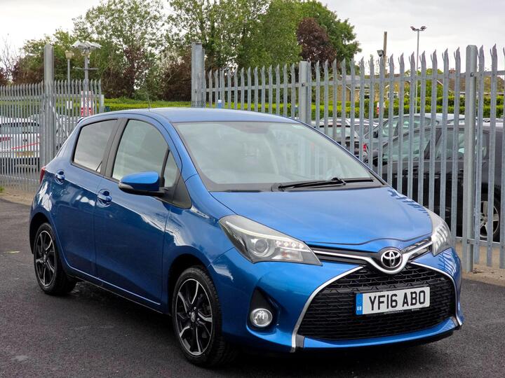 Toyota Yaris 1.33 Dual VVT-i Design Euro 6 5dr