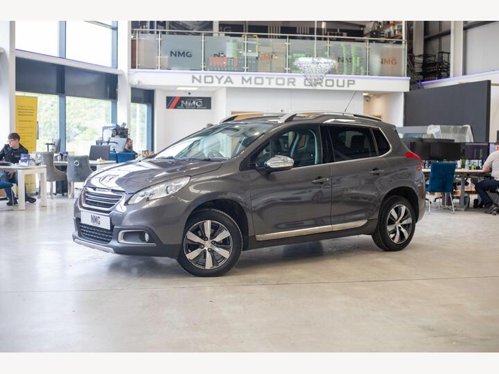 Peugeot 2008 1.6 BlueHDi Allure Euro 6 (s/s) 5dr Peugeot 2008 1.6 BlueHDi Allure Euro 6 (s/s) 5dr