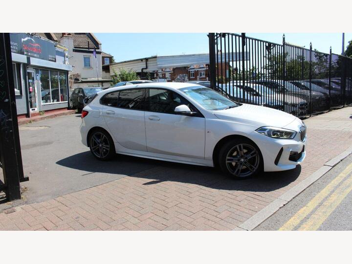 BMW 1 SERIES 1.5 118i M Sport DCT Euro 6 (s/s) 5dr