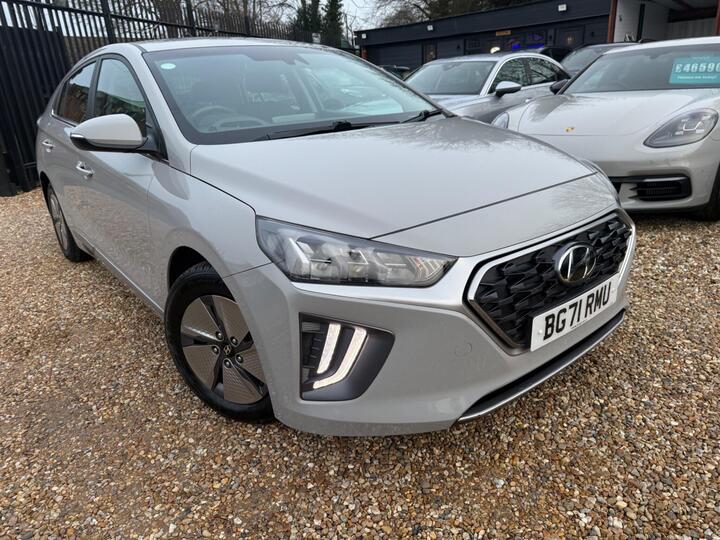 Hyundai IONIQ 1.6 H-GDi Premium DCT Euro 6 (s/s) 5dr