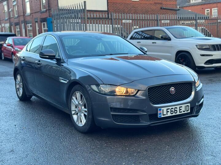 Jaguar XE 2.0d Prestige Auto Euro 6 (s/s) 4dr
