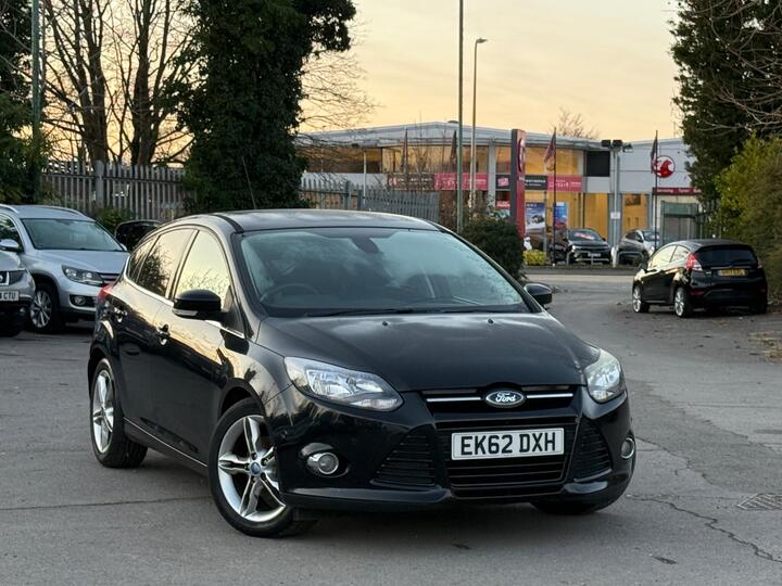 Ford Focus 1.0T EcoBoost Titanium Euro 5 (s/s) 5dr