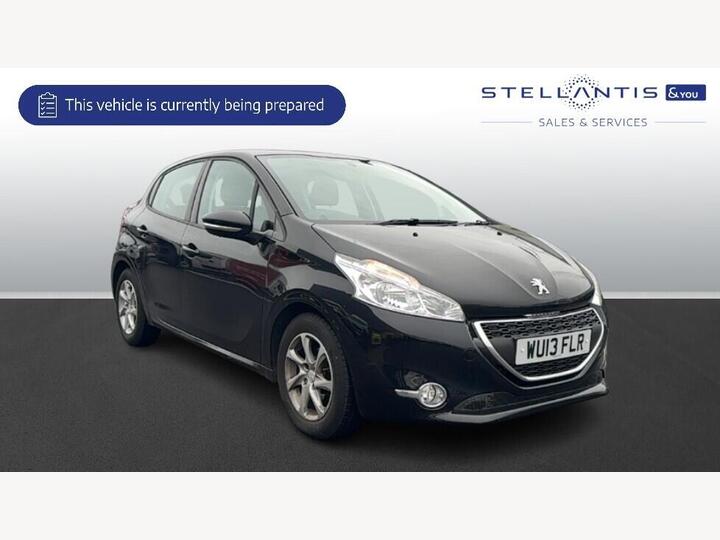 Peugeot 208 1.2 VTi Active Euro 5 5dr