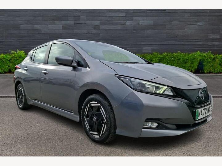 Nissan Leaf 39kWh Acenta Auto 5dr