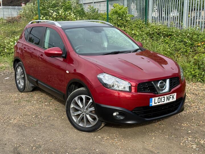 Nissan Qashqai 1.6 Tekna CVT 2WD Euro 5 5dr (AVM)