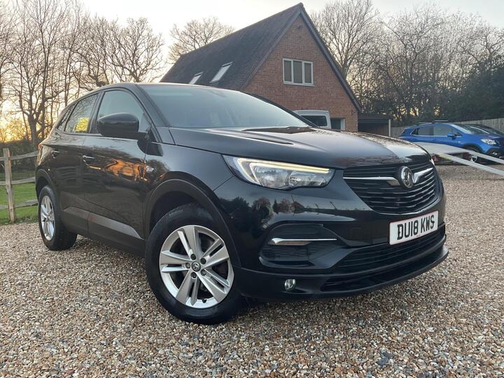 Vauxhall Grandland X 1.6 Turbo D BlueInjection SE Euro 6 (s/s) 5dr