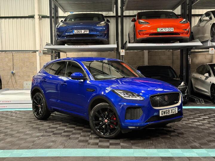 Jaguar E-PACE 2.0 P250 R-Dynamic HSE Auto AWD Euro 6 (s/s) 5dr Jaguar E-PACE 2.0 P250 R-Dynamic HSE Auto AWD Euro 6 (s/s) 5dr