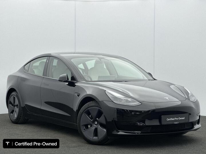 Tesla Model 3 Standard Range Plus Auto RWD 4dr