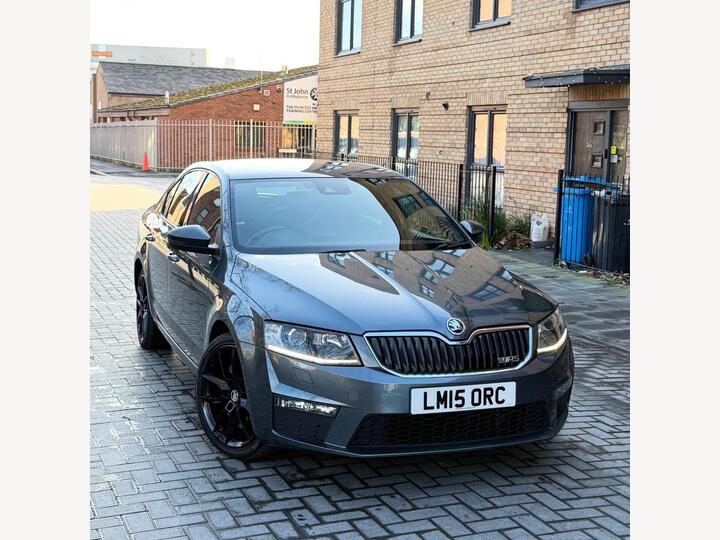 Skoda Octavia 2.0 TDI VRS Euro 5 (s/s) 5dr