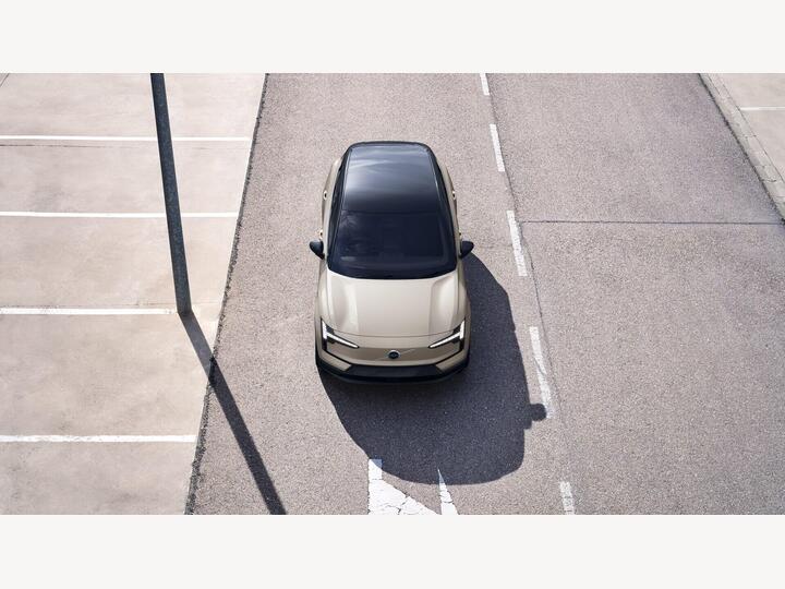 Volvo EX30 Single Motor Extended Range 69kWh Plus Auto 5dr