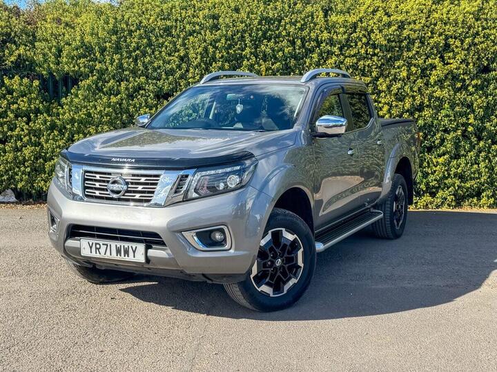 Nissan Navara 2.3 DCi Tekna Auto 4WD Euro 6 4dr