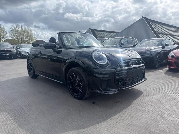 MINI Cooper Convertible 2.0S Sport Steptronic Euro 6 (s/s) 2dr