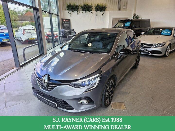 Renault Clio 1.0 TCe Techno Euro 6 (s/s) 5dr Renault Clio 1.0 TCe Techno Euro 6 (s/s) 5dr
