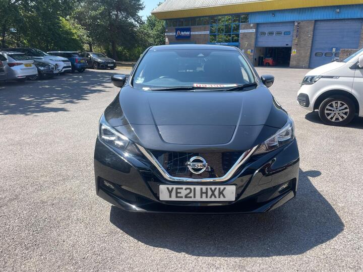Nissan Leaf 40kWh Tekna Auto 5dr