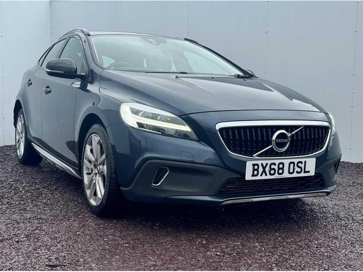 Volvo V40 Cross Country 1.5 T3 GPF Pro Auto Euro 6 (s/s) 5dr