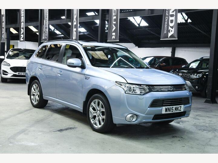 Mitsubishi OUTLANDER 2.0h 12kWh GX4hs CVT 4WD Euro 5 (s/s) 5dr